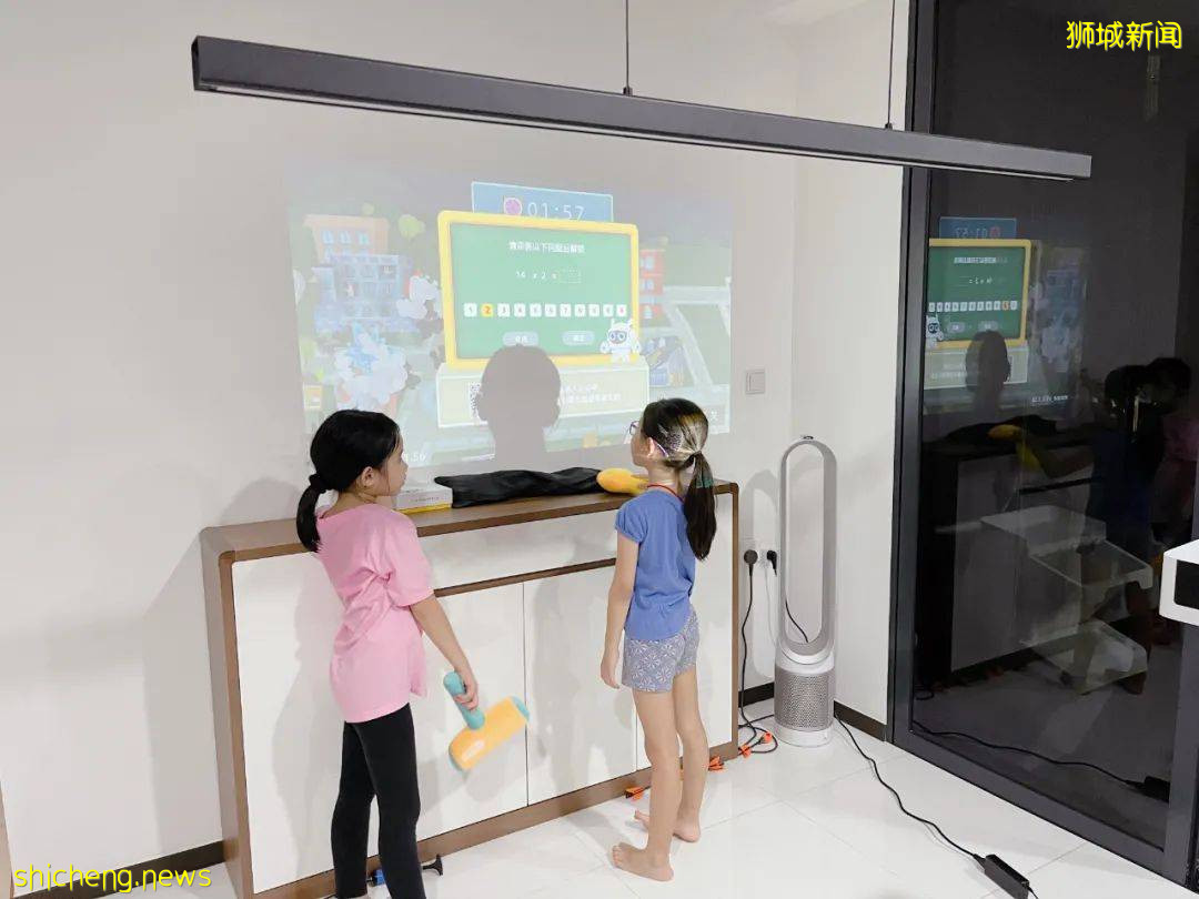 高科技！新加坡家庭必備的宅家神器，運動、教育、遊戲、投影儀功能......都有