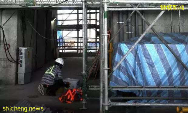 外籍員工損害新加坡人利益?公司爲了“留人”給外勞加薪