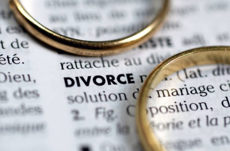 新加坡女人出書控訴:嫁給非洲男人被家暴、拘禁、性侵……跨國婚姻有多難