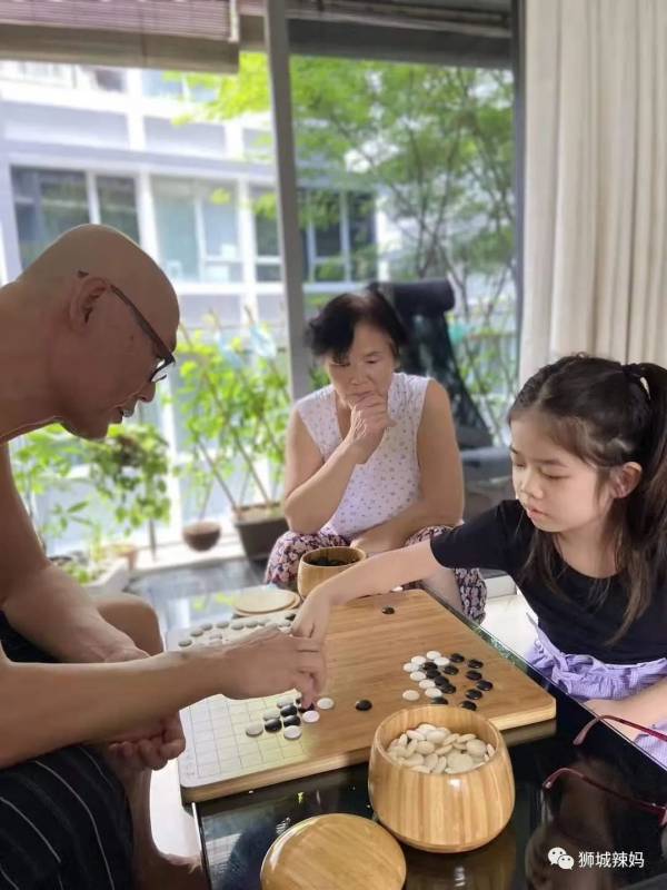 新加坡雙語教育，爲什麽培養出來那麽多“討厭華文”的孩子