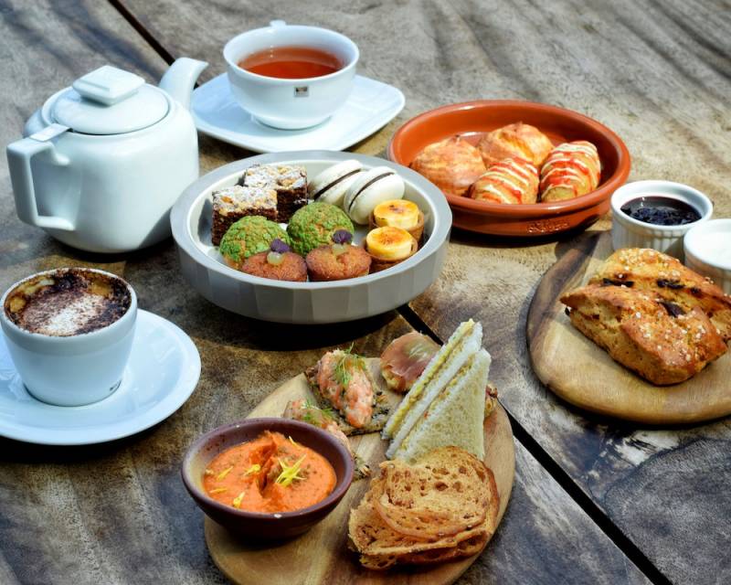 准備好八卦聊起來！新加坡 High Tea 大合集 · 拼美食更拼顔值 · 在線狙擊你的少男少女心