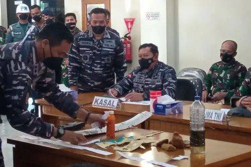 多圖！新加坡軍方尋獲印尼失聯潛艇，53人全部遇難