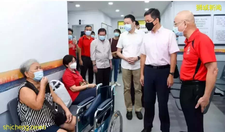 喜大普奔！新加坡中部居民們慶祝這個好消息