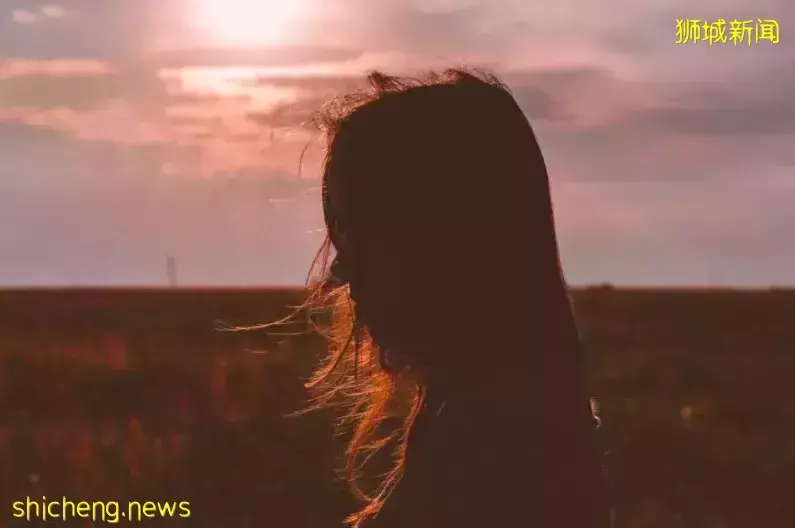 实拍!新加坡马来族女孩给华人男友妈妈拜年,竟说了这些话