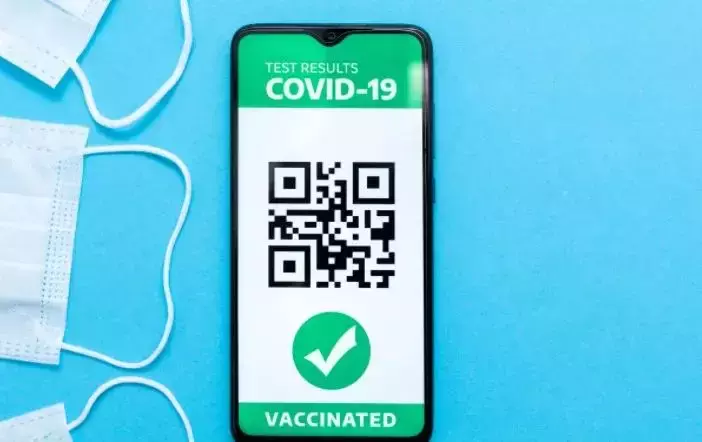 活该!反疫苗组织创办人和医疗人员涉提交虚假疫苗接种情况被捕