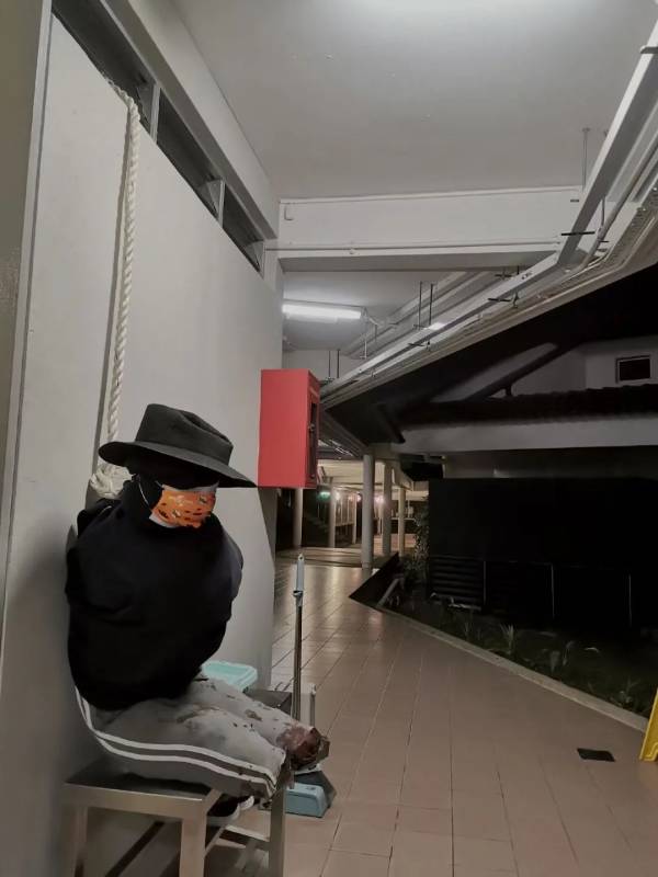 萬聖節夜晚在 NTU 走了一圈兒,我差點兒嚇出心髒病