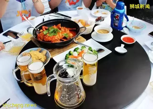 新加坡发达的餐饮业 吃在新加坡