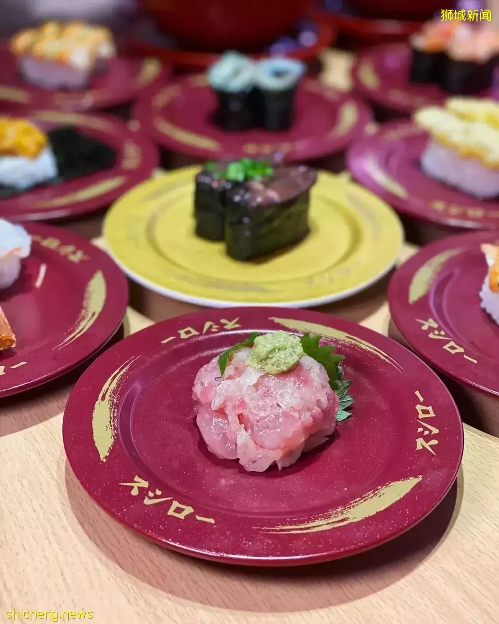 SUSHIRO春季限定新品,腌渍海胆寿司、海胆干拌拉面、发光鱿鱼军舰卷等珍稀食材登场