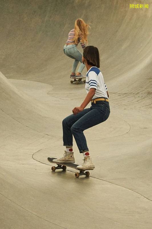 想要一个乘风破浪的夏天?带你打卡新加坡最大的海滨公园