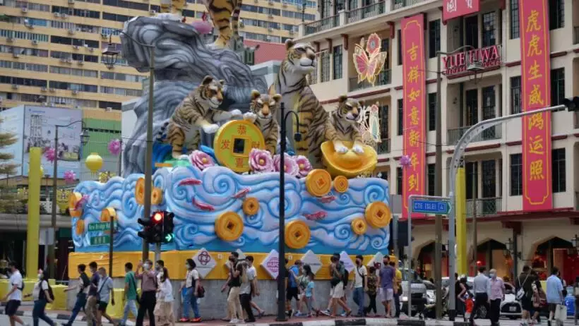 新加坡今年的“虎”點“彪”,居然“妩媚”地對我笑