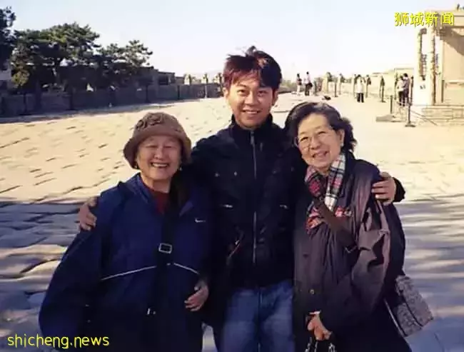 侵占富婆4千万家产 杨寅刑满逐出境 富婆：庆幸他终于离开 