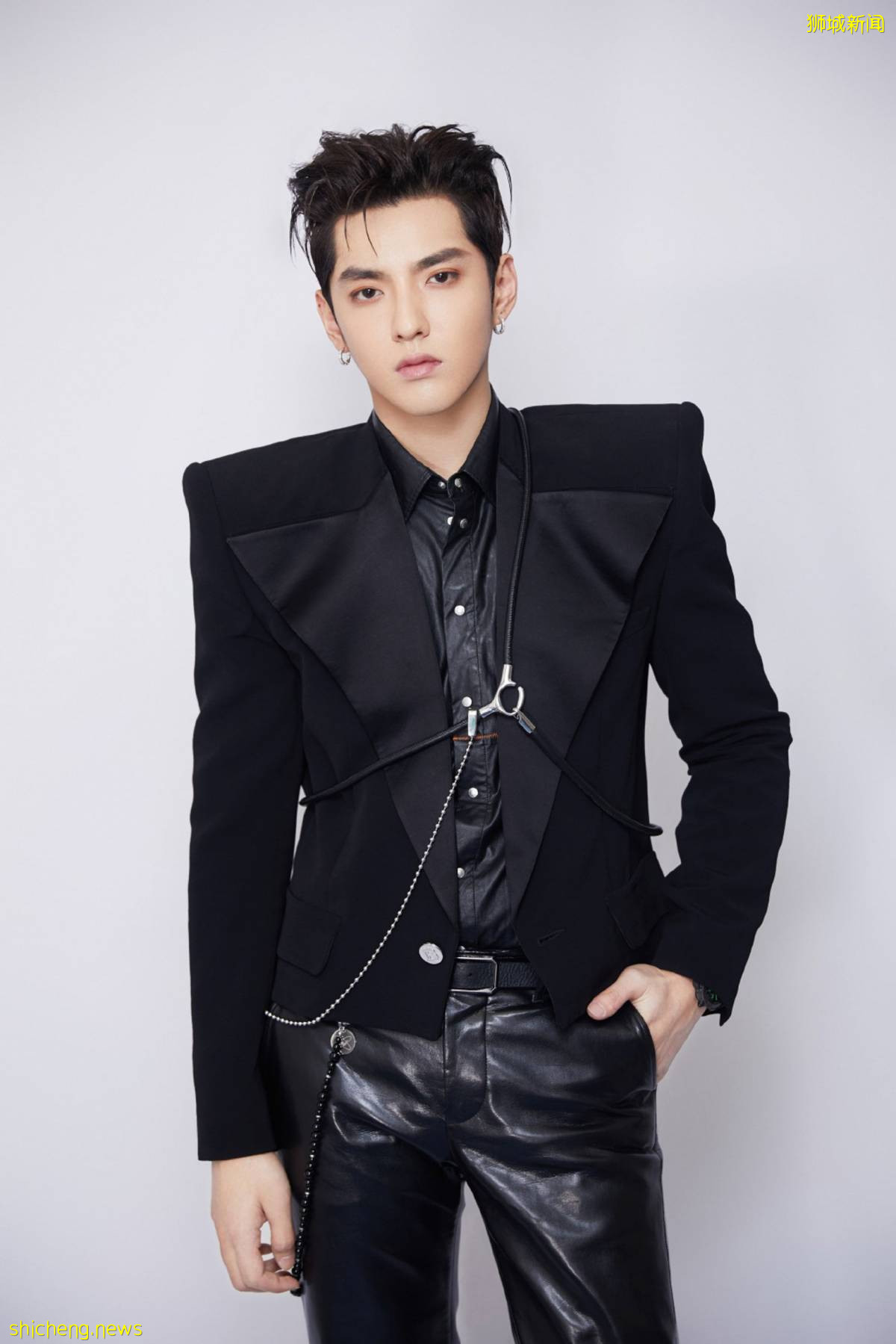 疑暗讽吴亦凡 林俊杰：忍一下 