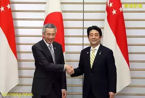 李顯龍總理發文!安倍晉三背後連中兩槍,美女保镖嚴重失職!他,和新加坡關系匪淺