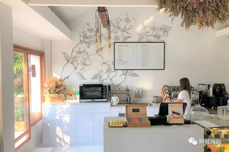 新加坡10間特色主題餐廳！哈利波特、愛麗絲、DC、雙子星就等你來打卡啦