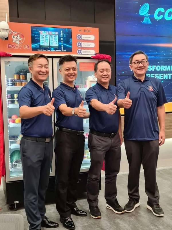 EASY M公司新産品AI BOX順利在新加坡發布