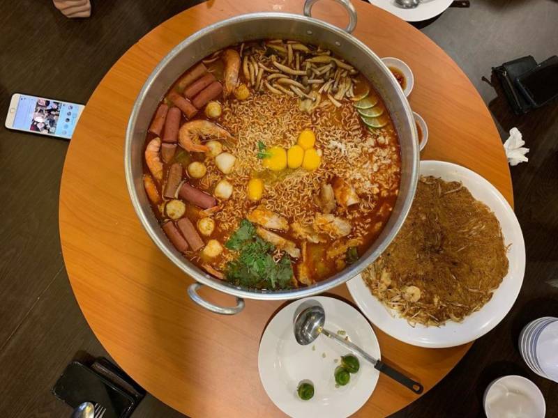 新加坡XXL泰國媽媽面！“Flying Wok飛鍋” 泰味十足媽媽面從S$13++ ，解饞 + 解“思戀“🇹🇭