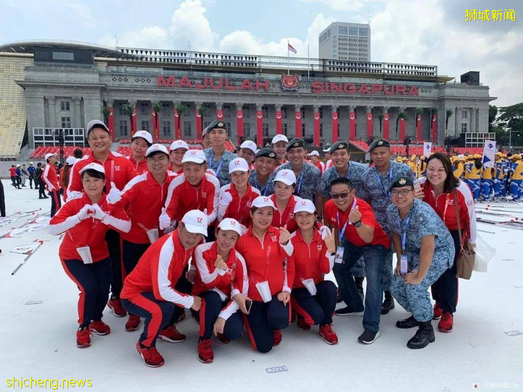 “我参与了新加坡国庆表演!分享排演中的苦辣酸甜”
