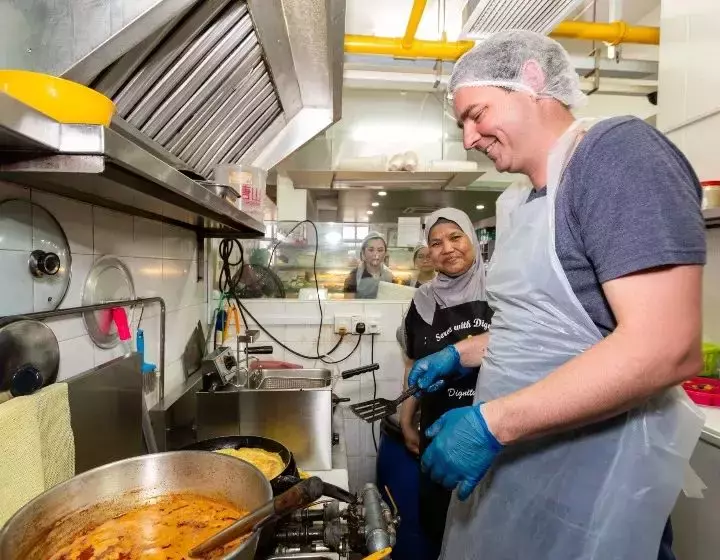 在新加坡去哪裏做義工?這22個地方,讓你和孩子的人生更有意義