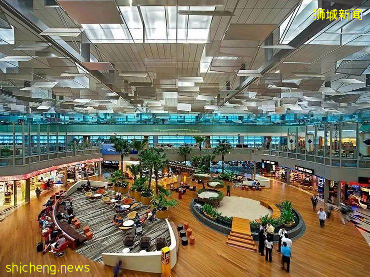 新加坡星耀樟宜已重新开放,7月11日前免费停车