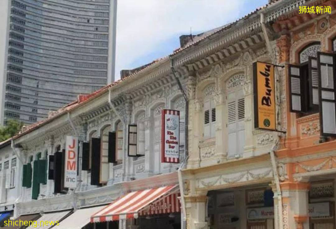 以自身经历讲述历史故事,甘榜格南历史书获新加坡历史奖