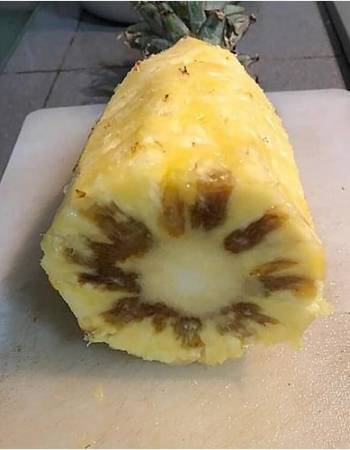 狮城出现“黑心”凤梨 食品局建议消费者避免食用