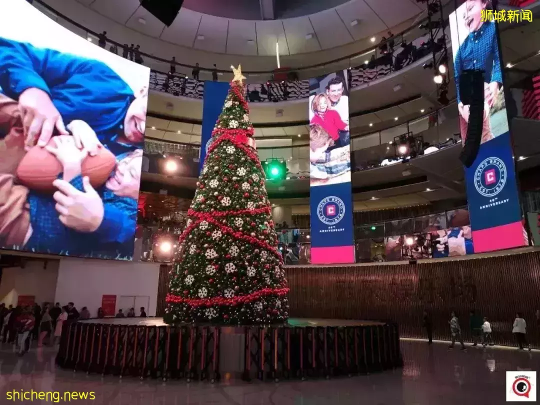 乌节路圣诞装饰实拍!全新加坡2021年最美圣诞树即将揭晓