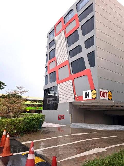 从未开门营业过 “白象商场”突出售