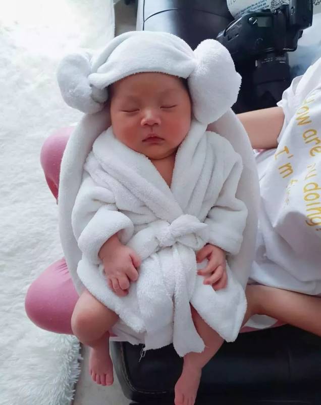 笑喷！中国90后妈妈在新加坡，每天如何与5个儿子的决斗