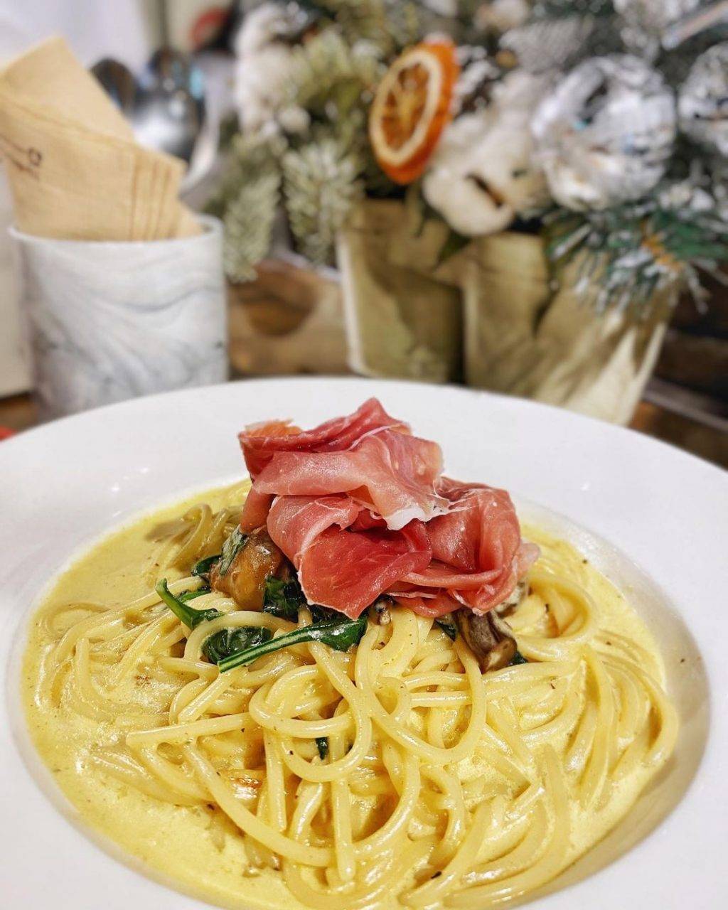 森林花園咖啡館Knots Cafe & Living🌿被綠植盆栽圍繞、置身世外桃源,感受片刻恬靜✨