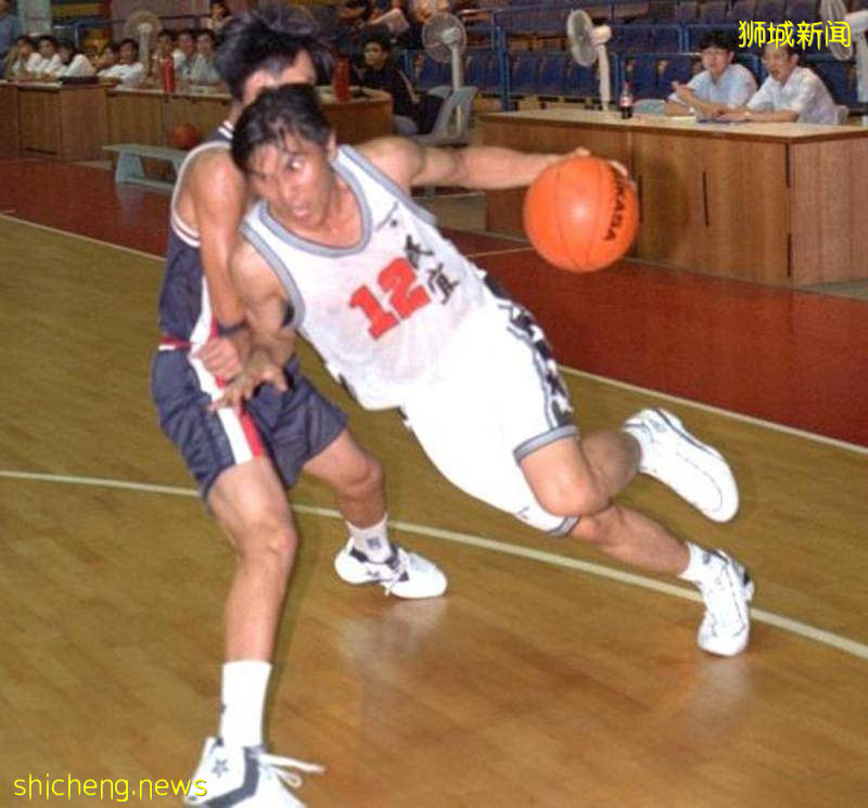 不敌癌症 享年51岁 · 狮城前篮球国手谢丁狮逝世
