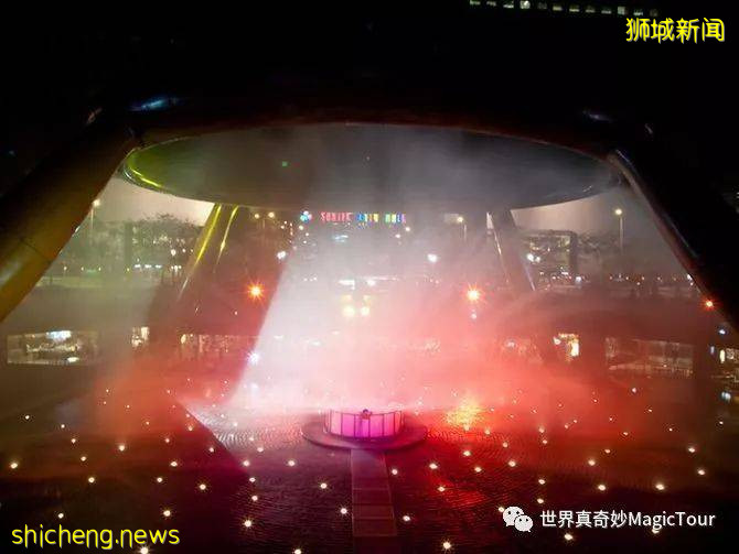 新加坡:令人惊叹的财富喷泉