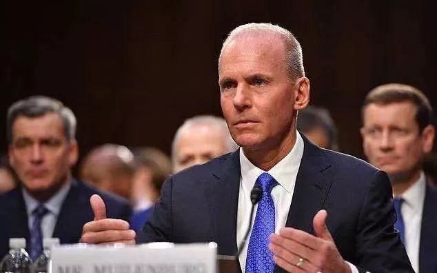 半年内两起坠机346人丧命,波音首次承认737MAX有缺陷