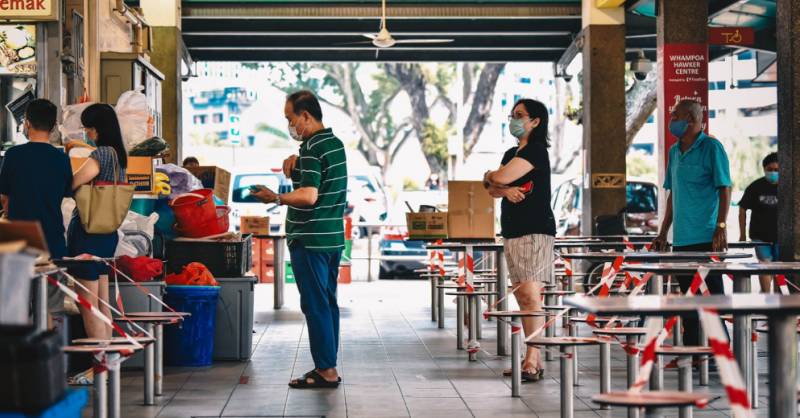 新增1例累计58020例，由于倾盆大雨新加坡多个地点有发生山洪暴发的风险