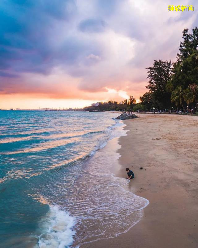 想要一个乘风破浪的夏天?带你打卡新加坡最大的海滨公园