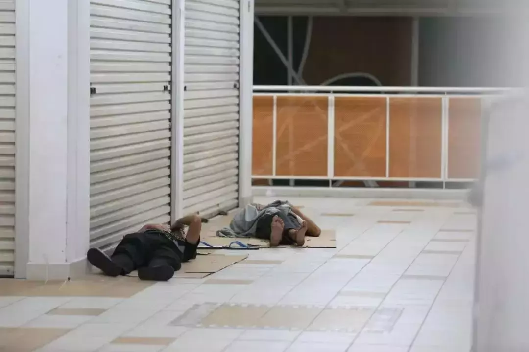 聖誕節，新加坡濱海灣水上驚現一具浮屍