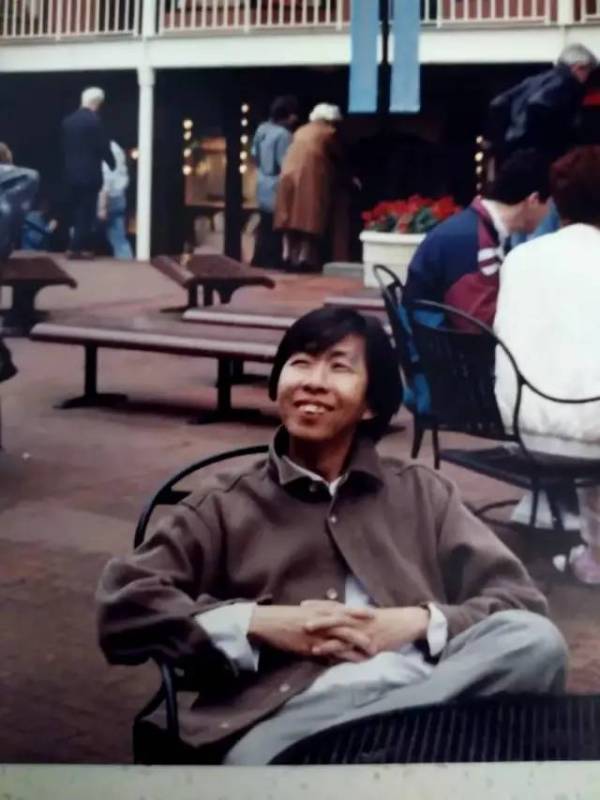 当你知道金曲《粉红色的回忆》是新加坡人写的时，他已经走了