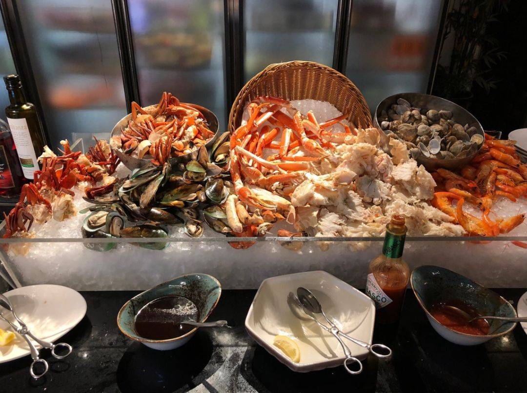 2021年新版！新加坡這些酒店美味自助餐買1送1！吃到扶牆出