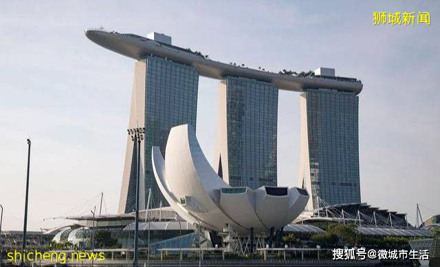 去过新加坡之后,发现新加坡有几个非常鲜明的特点