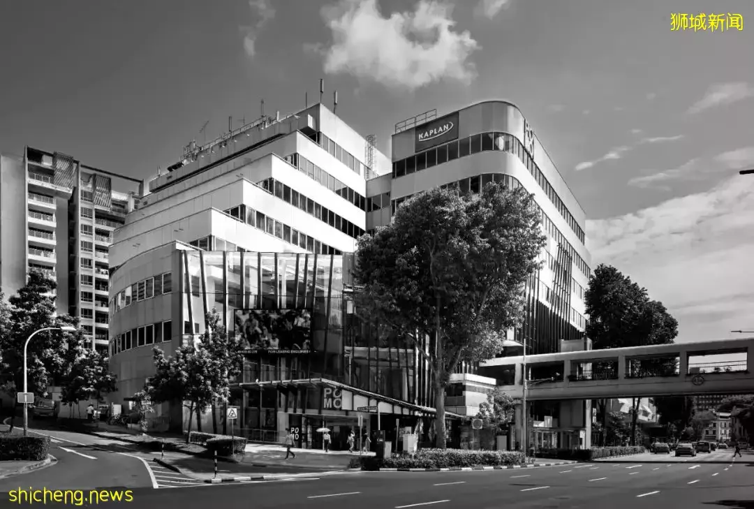 新加坡老商場改造,用工業霓虹升級視覺地標