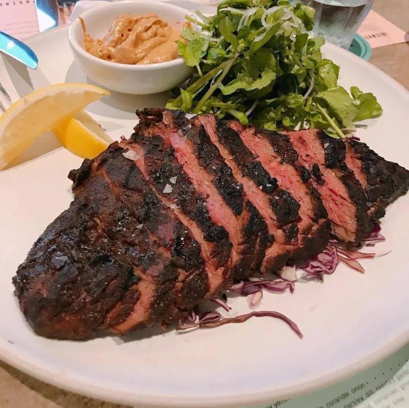 不出国也像度假,坡坡有哪些值得打卡的“海景”餐厅