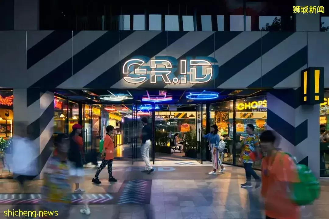 新加坡老商場改造,用工業霓虹升級視覺地標