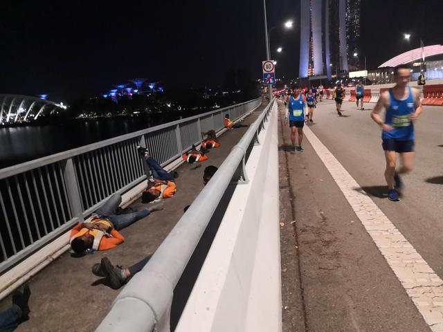 玩赛记:新加坡渣打马,夜游神出没,愈夜愈美丽