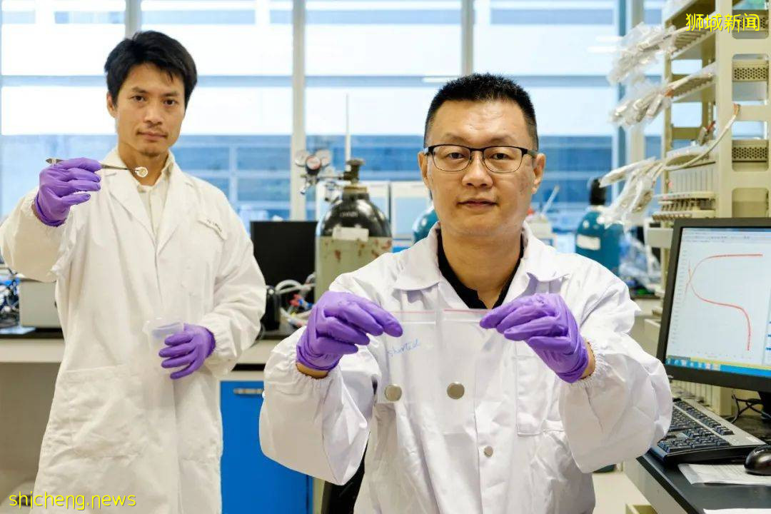 NTU 科学家发明防止锂离子电池起火的新技术