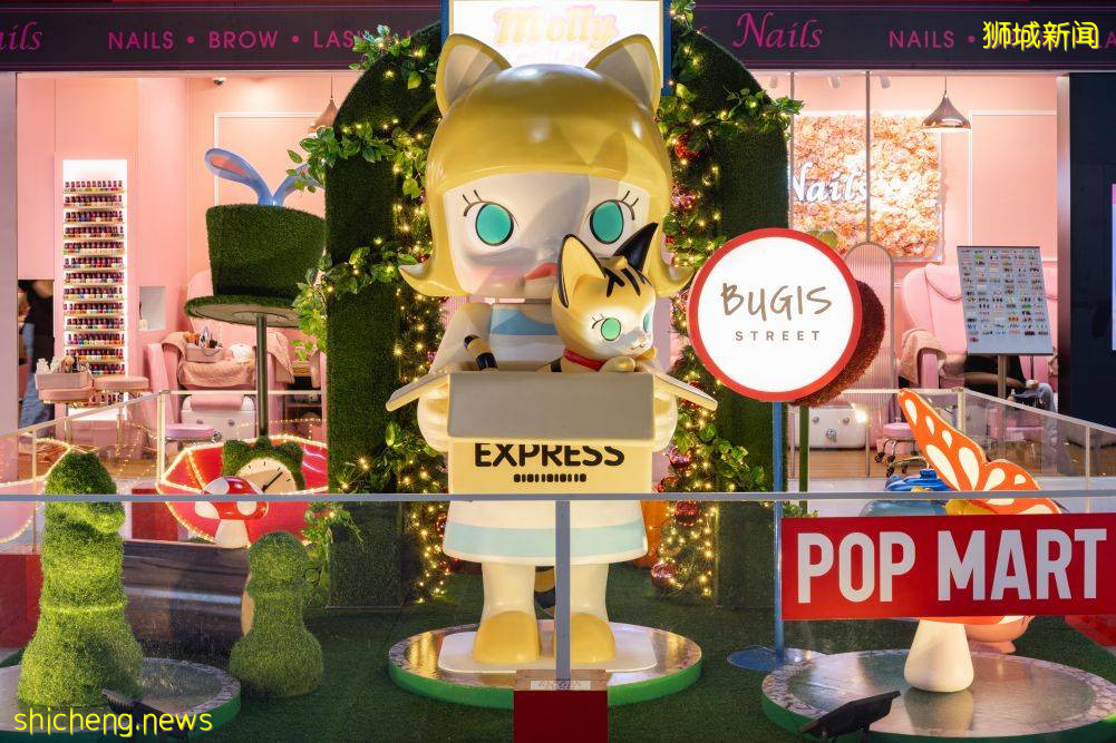 凯德集团旗下商场,推出巨型泡泡玛特Jolly Molly圣诞装饰,快来打卡收集