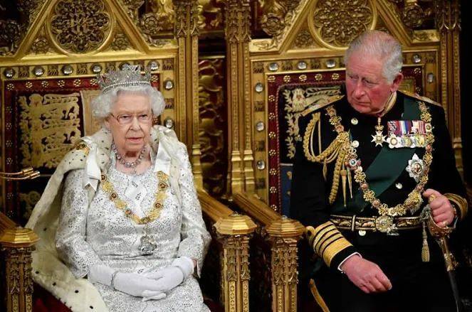 新航迎戰史上最大疫苗運輸挑戰!英國女王宣布打這款疫苗,新加坡會買同款