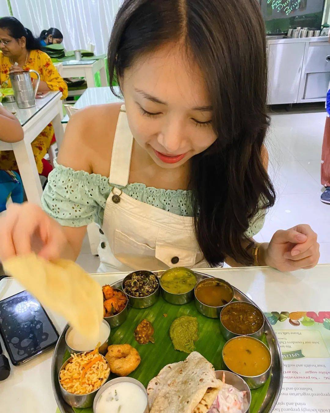 台湾女明星来新加坡发展!没想到本地网友发出“人身恐吓”