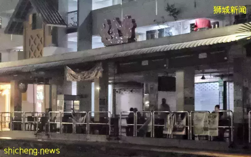 16男女咖啡店庆生 公众报警