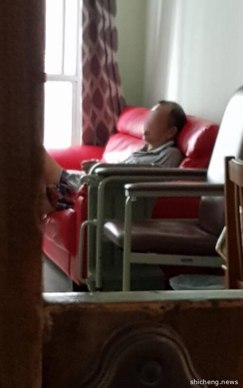 中风男扔剪刀 女佣嘴角流血