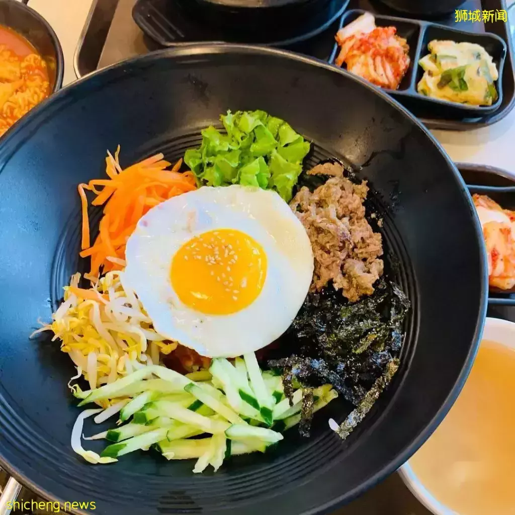 你敢相信嗎？！韓式套餐附送小菜只要S$10++🤤 平價又大份，絕對吃得飽