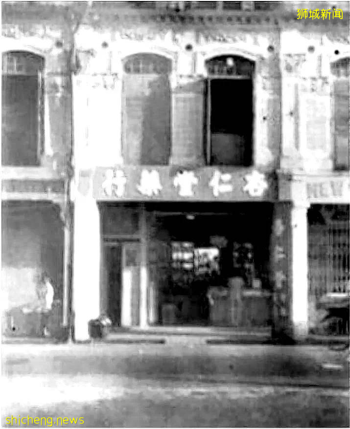 童年啊~ 后巷就是游乐场,玩到忘了时间被母亲拎着耳朵拉回家